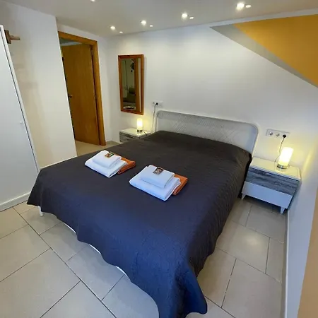 Wunderschoenes Kleines Fuer 2 Personen Mit Idylischen Blick Ins Gruene شقة